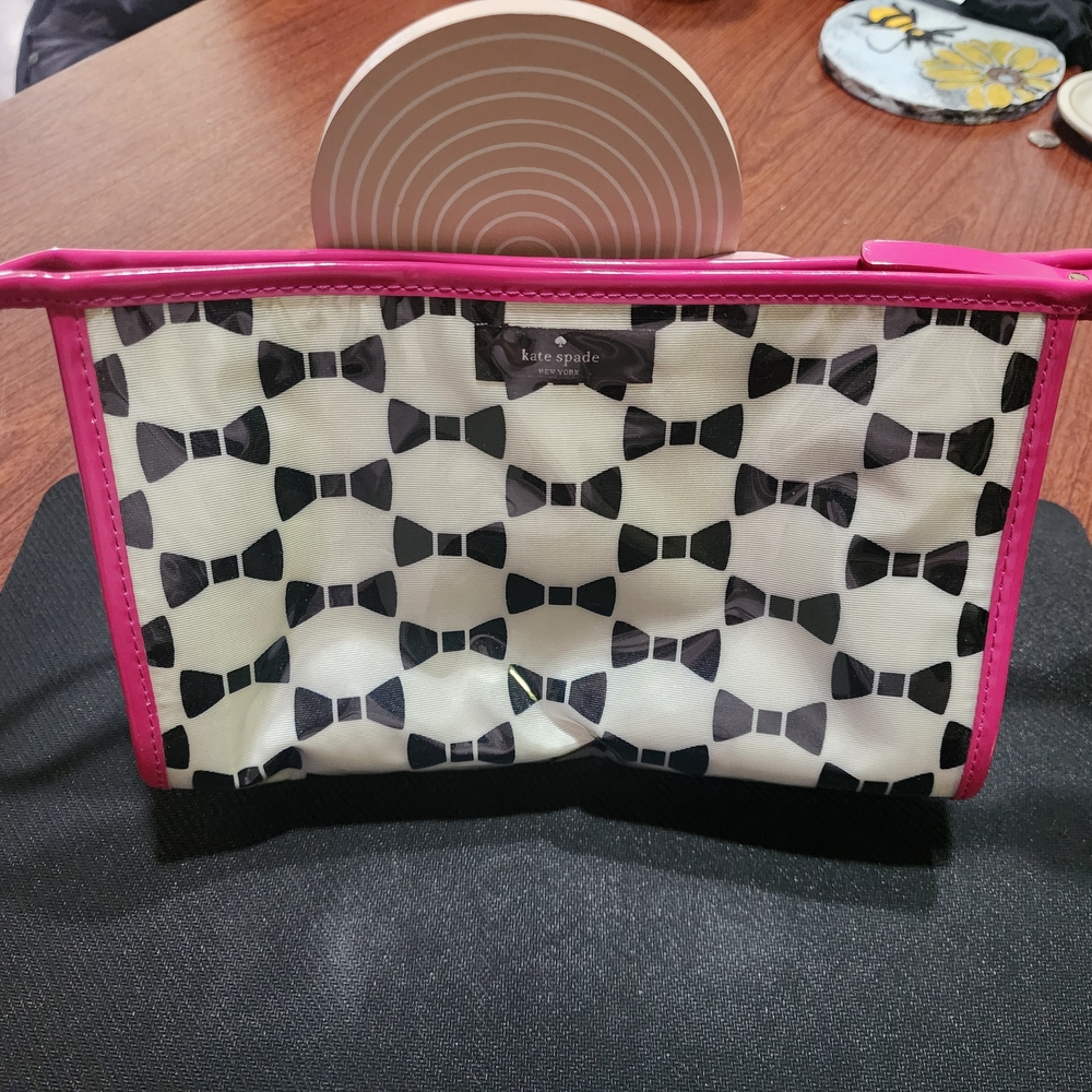 Kate Spade Black and White Bow Pattern Bag